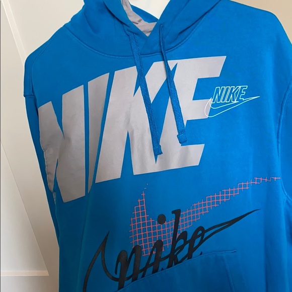 nike hoodie - Picture 2 of 3